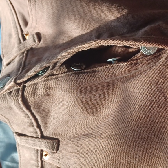 Gap Cheeky High Rise Straight w Buttonfly, 31" Buffalo Brown, 11" Rise, 27" Insm - Picture 8 of 8